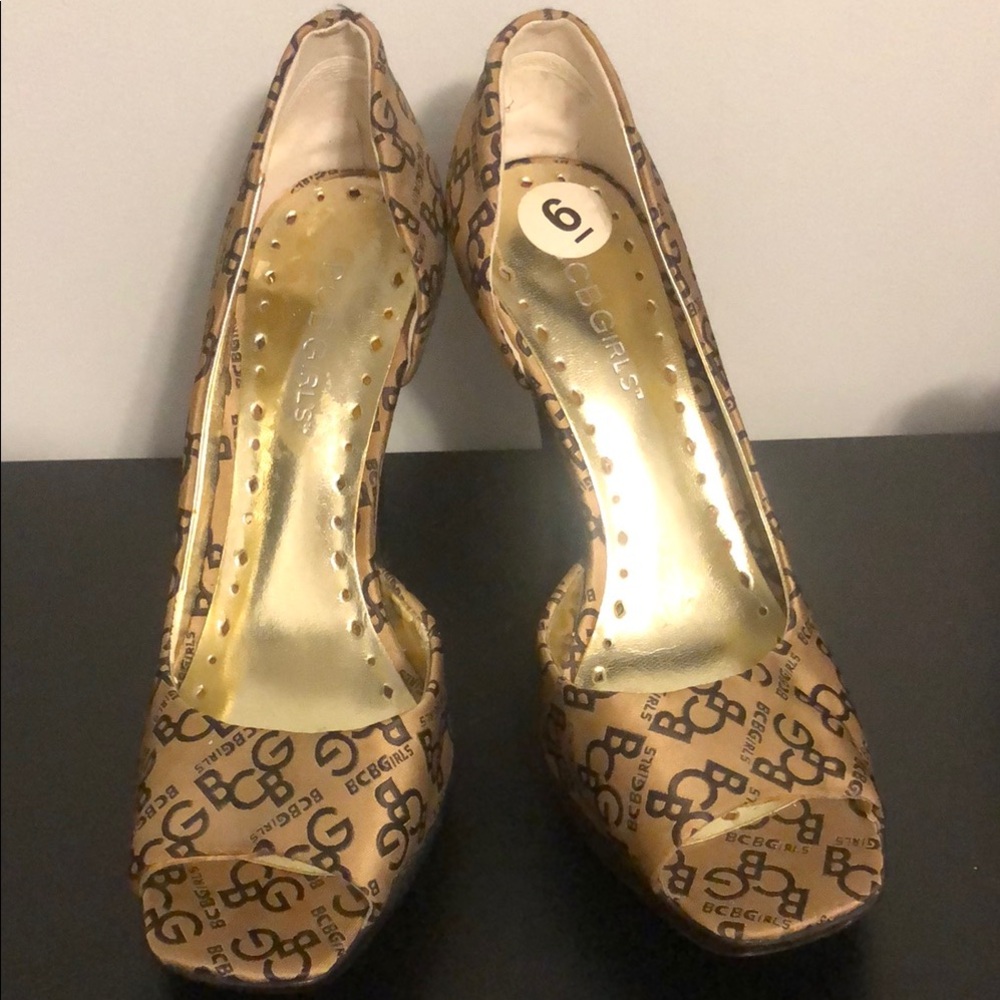 BCBGirls Brown Logo Pumps